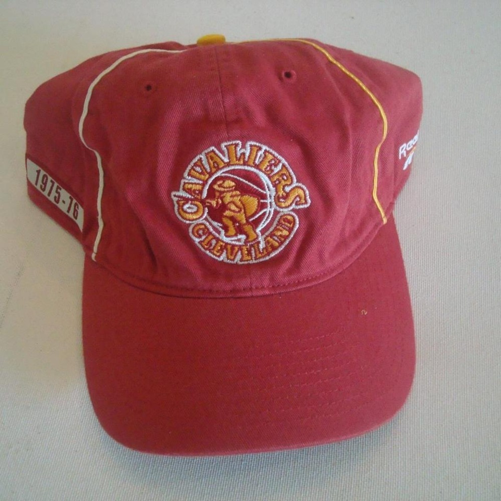 CLEVELAND CAVS SIZE LARGE HAT CAP Y2K 00S VINTAGE H5